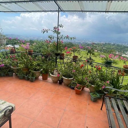 Vista Bella Rooms Escazu Екстер'єр фото
